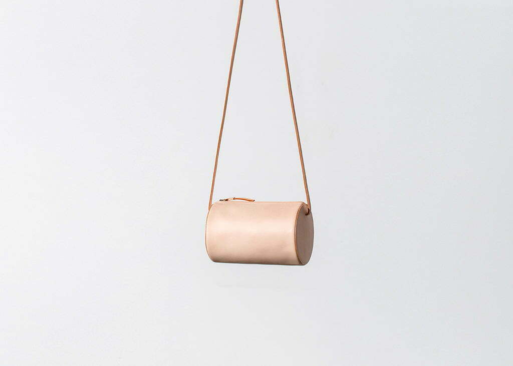 Minimal handbag digital product study