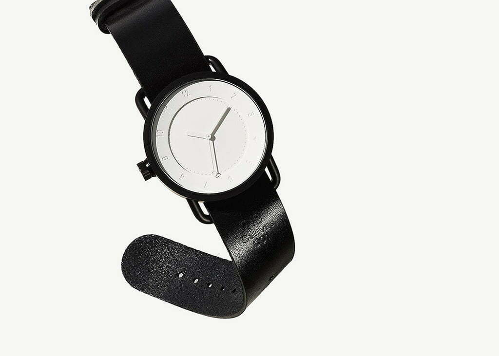 Minimal wristwatch digital product study